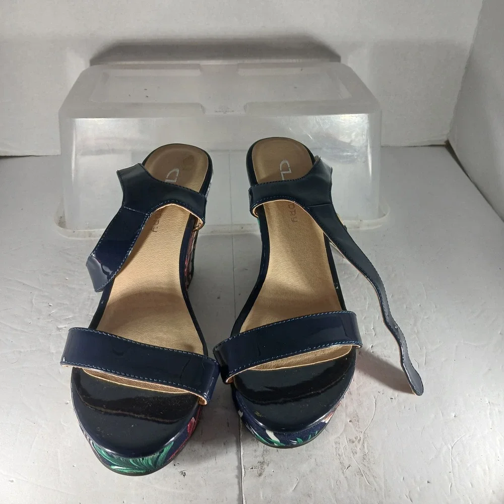 CL by Laundry Infinity Wedge Sandal 8.5 Navy Blue Tropical Floral Summer Beach